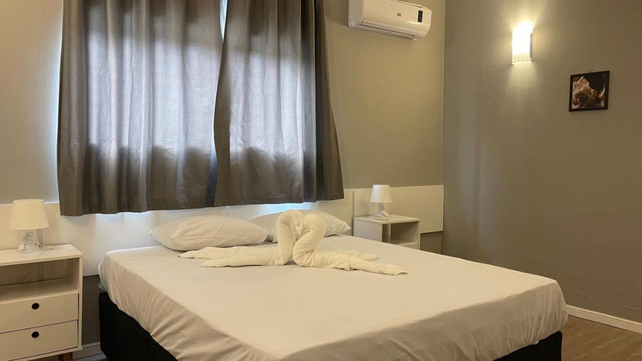 Roseira  Lovely Motel - 7,5Km Do Santuario Nacional מראה חיצוני תמונה